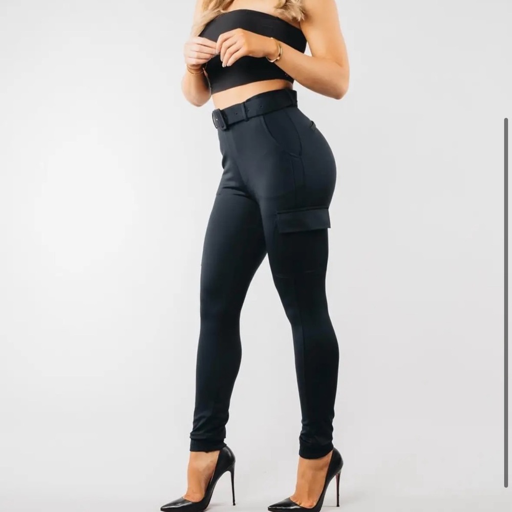 BuffBunny Presidential Cargo Pants